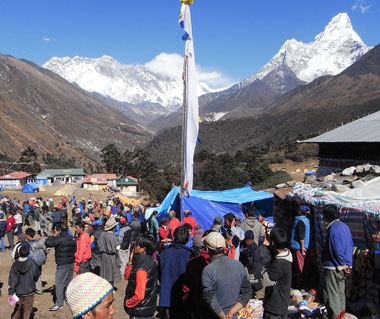 Everest Trekking